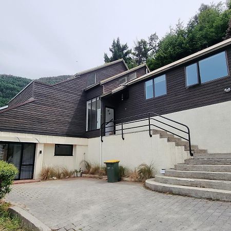 Queenstown Lakeview Holiday Home-5Mins To Town Exterior photo