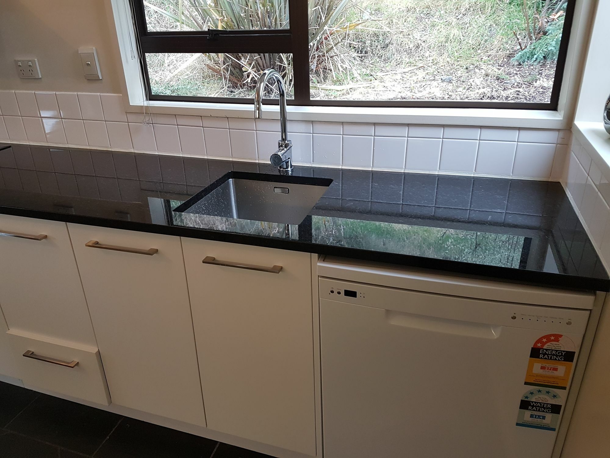 Queenstown Lakeview Holiday Home-5Mins To Town Exterior photo